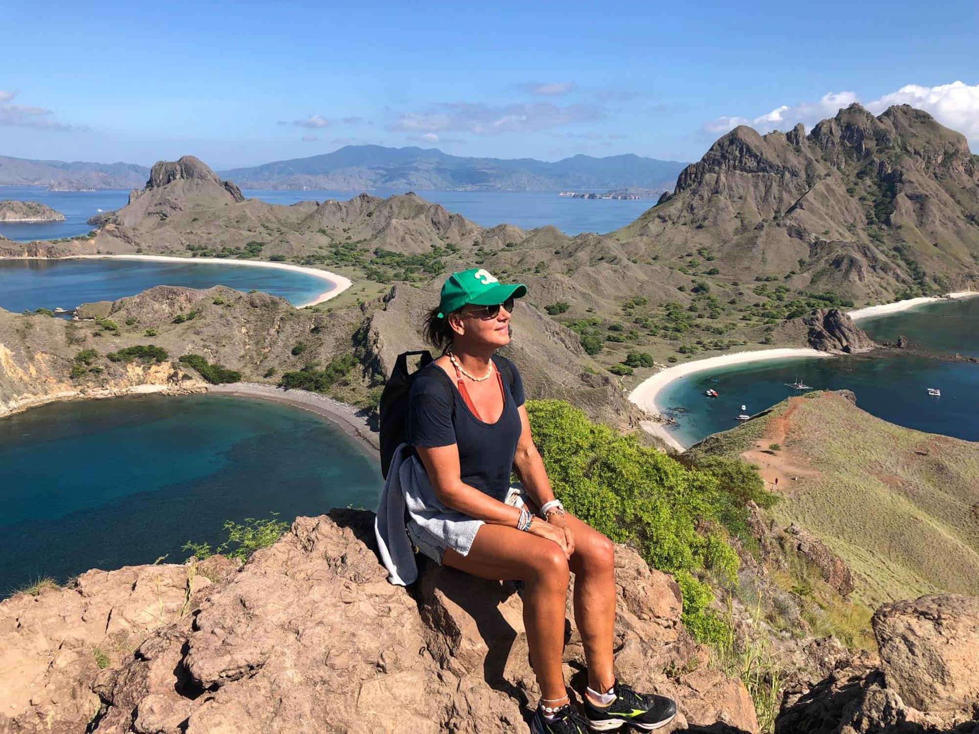 Dua Putri Komodo Homestay Екстериор снимка