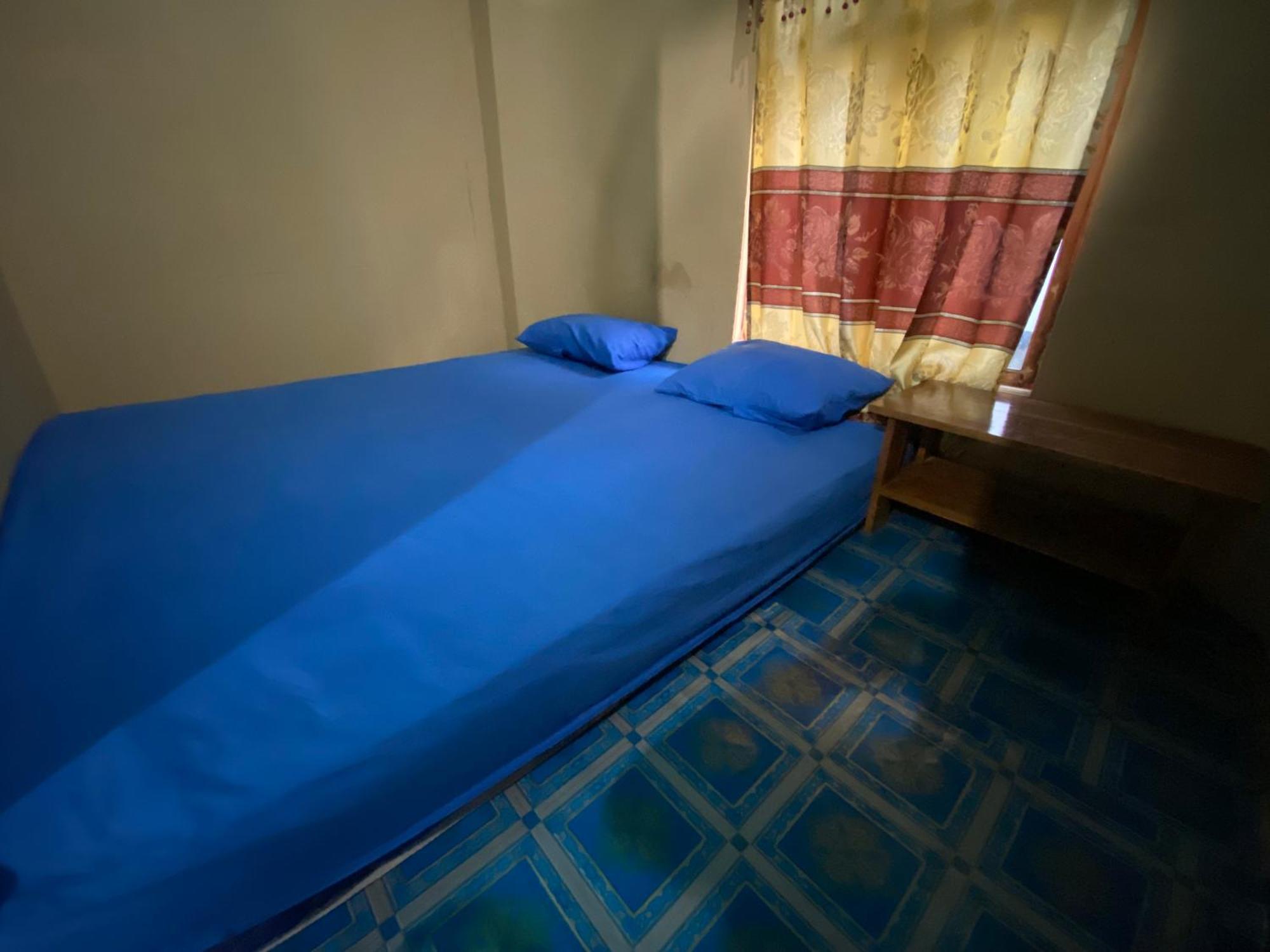 Dua Putri Komodo Homestay Екстериор снимка